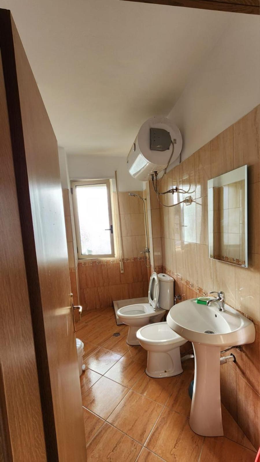 Apartment Endri House *